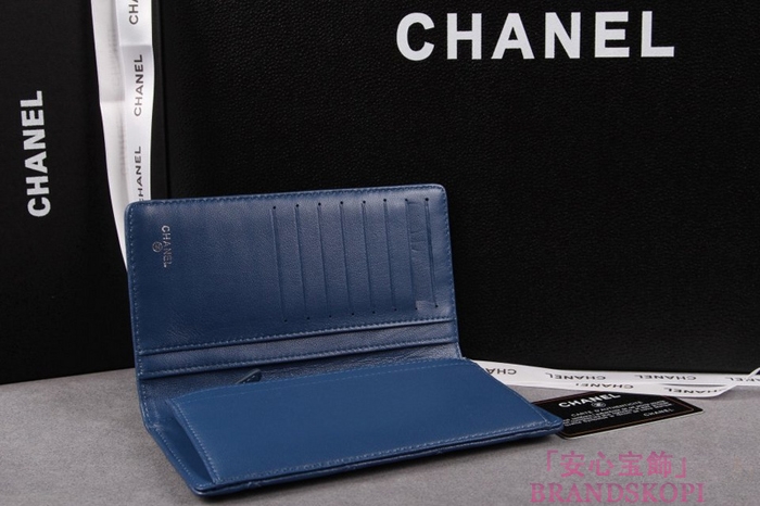 シャネル 長財布 CHANEL 財布 二つ折り  マトラッセ  ラムスキン ブルー A61667