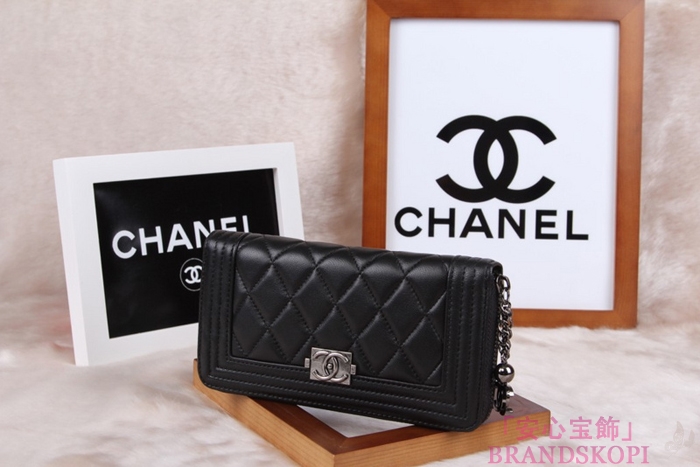 シャネル 長財布 財布  ラウンドファスナー レディース BOY CHANEL/ボーイシャネル ラムスキン キルティング マトラッセ ブラック A48652