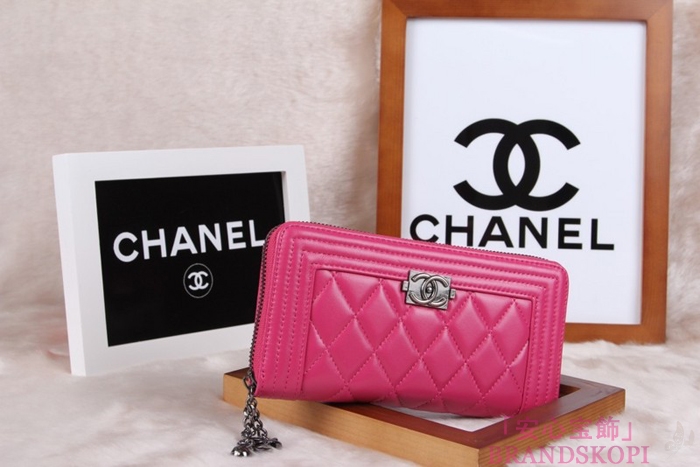 シャネル 長財布 財布  ラウンドファスナー レディース BOY CHANEL/ボーイシャネル ラムスキン キルティング マトラッセ ローズ A48652