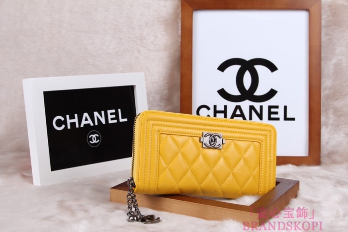 シャネル 長財布 財布  ラウンドファスナー レディース BOY CHANEL/ボーイシャネル ラムスキン キルティング マトラッセイエロー A48652