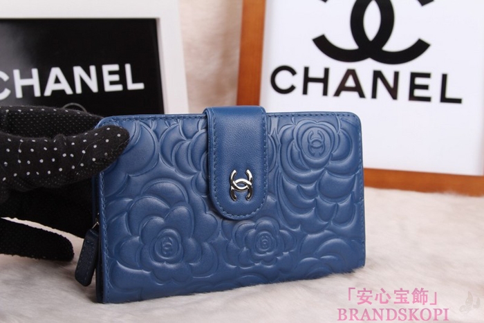 シャネル CHANEL カメリアエンボス 財布 二つ折り ブラック A50087