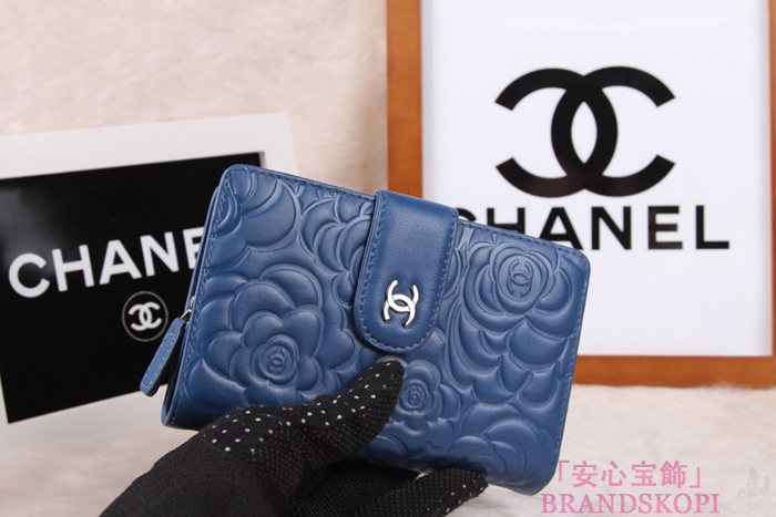シャネル CHANEL カメリアエンボス 財布 二つ折り ブラック A50087