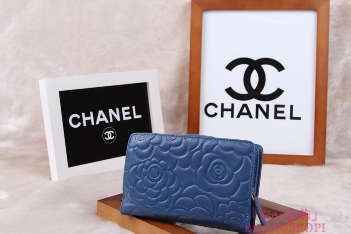 シャネル CHANEL カメリアエンボス 財布 二つ折り ブラック A50087