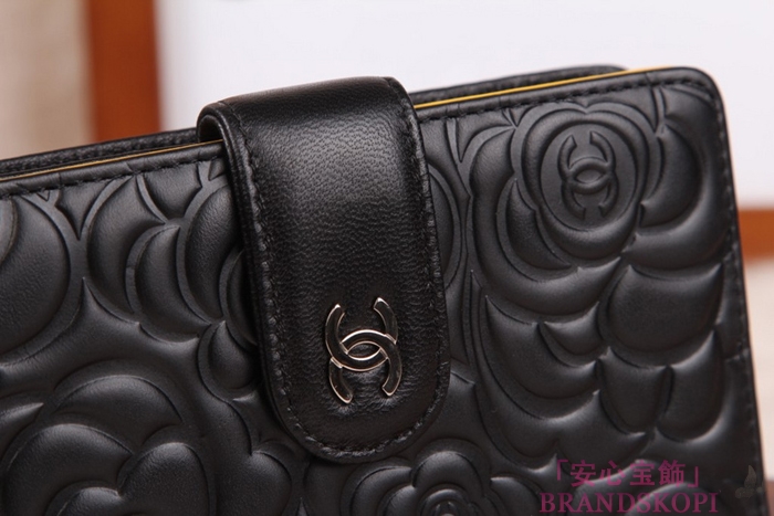 シャネル CHANEL カメリアエンボス 財布 二つ折り ブラック*イエロー A50087
