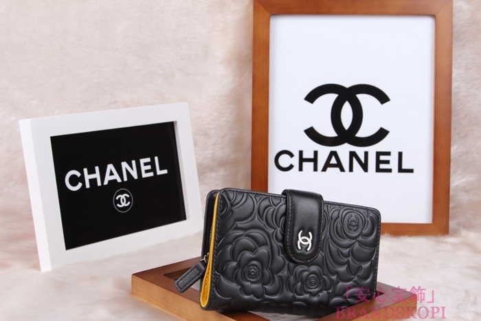 シャネル CHANEL カメリアエンボス 財布 二つ折り ブラック*イエロー A50087