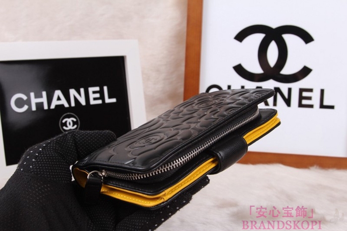 シャネル CHANEL カメリアエンボス 財布 二つ折り ブラック*イエロー A50087