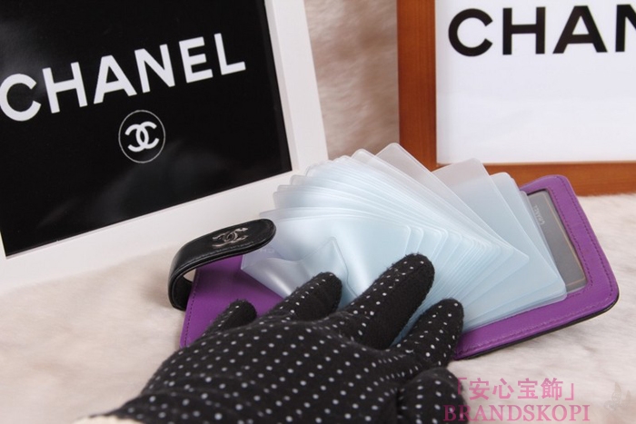 シャネル CHANEL カメリアエンボス 二つ折財布 ブラック*パープル A50089