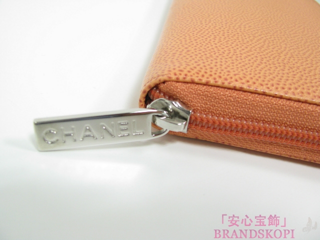 CHANEL（シャネル) キャビアスキン CCマーク ラウンドファスナー長財布 バーミリオン A50071