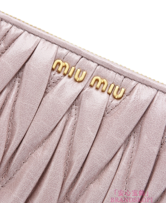 ミュウ ミュウ　2013年春夏新作MATELASSE LUXラウンドファスナー 長財布 5M0506 QI9 F010F
