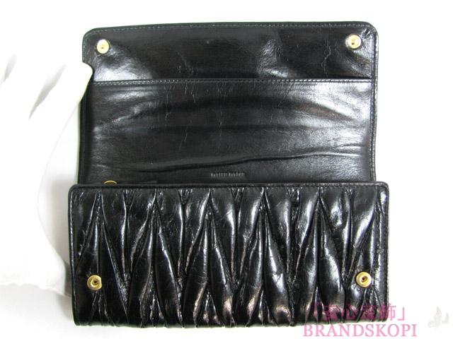 miu miu（ミュウミュウ）ＺＩＰ長財布/ブラック(金具：ゴールド)/レザー5M1109