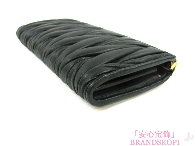 miu miu（ミュウミュウ）Ｌ型ＺＩＰ長財布(MI5M1183M)