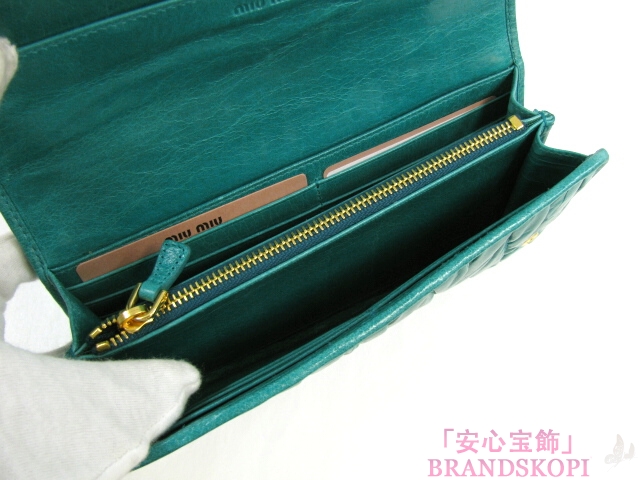 miu miu（ミュウミュウ）【訳あり品】ZIP長財布/TURCHESE（グリーン）(金具：ゴールド)/カーフ5M1109