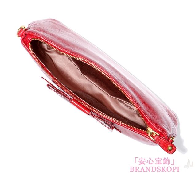 ミュウ ミュウ　2013年春夏新作VITELLO LUXリボンデザイン ハンドル付 ポーチ 5N1680 X72 F0D17