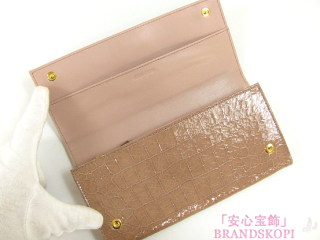 miu miu（ミュウミュウ）ST.COCOLUXZIP長財布/CIPRIA（ベージュピンク）（金具：ゴールド）/型押しカーフ5M1109 NKG F0236 00