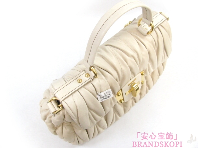miu miu（ミュウミュウ） 2wayショルダーバッグ CEAR（アイボリー） RN0666