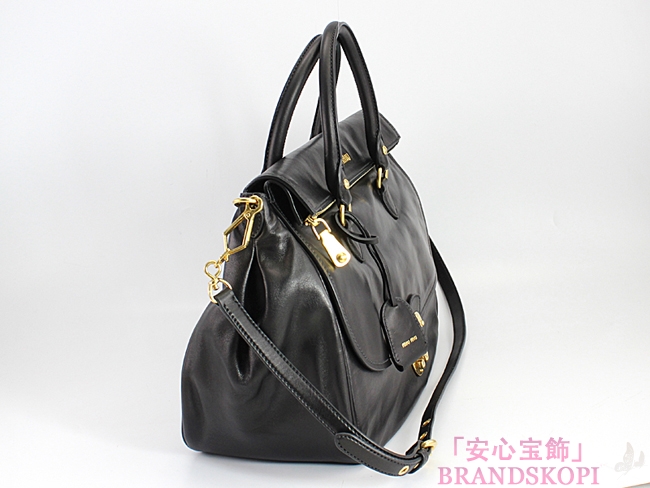 ミュウミュウ(miumiu) - RN0827SOFT.CALF NERO天F金具ポケ付き