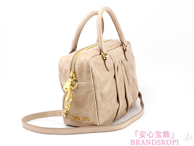 ミュウミュウ(miumiu) - RL0048VI LUX CAMMEOボックス型ハンドバッグSD付き
