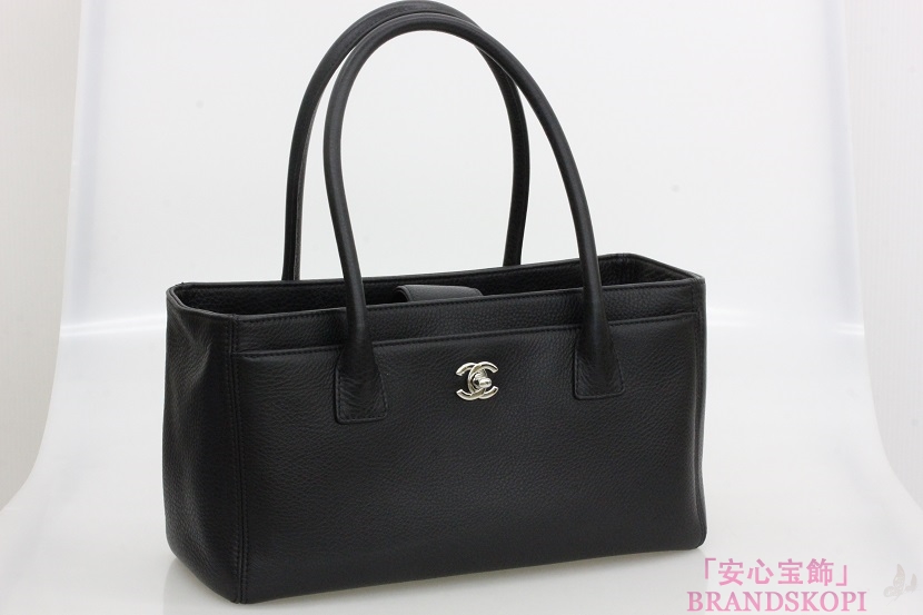 CHANEL（シャネル）トートバッグ/ブラック/レザー/キャビアスキン(金具:シルバー)A67282