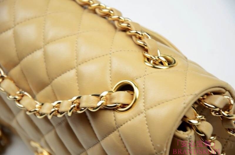 シャネル CHANEL マトラッセライン ラムスキン ショルダーバッグ チェリーピンク A1112-11