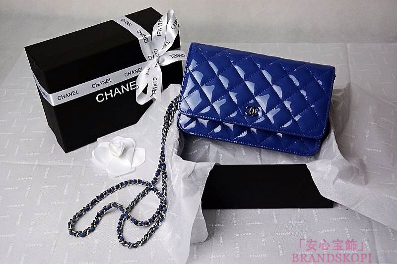 CHANEL(シャネル)/チェーンウォレット/ショルダーバッグ/ブルー/エナメル/A33814-20