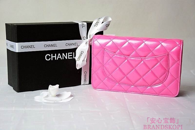 CHANEL(シャネル)/チェーンウォレット/ショルダーバッグ/ピンク/エナメル/A33814-18