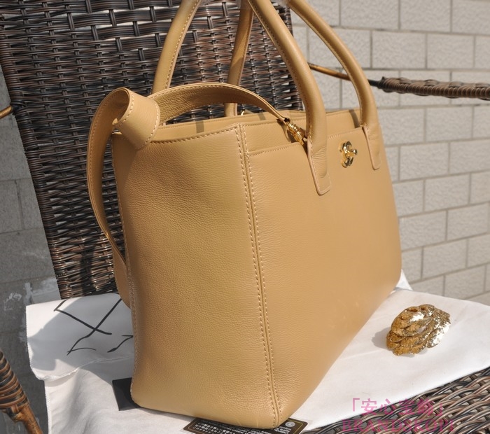 CHANEL（シャネル）トートバッグ/ブラウン/レザー/キャビアスキン(金具:ゴールド)A15206-2