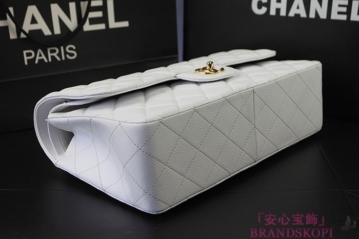 シャネル CHANEL マトラッセライン キャビアスキン ショルダーバッグ ホワイト×ゴールド金具 A1113
