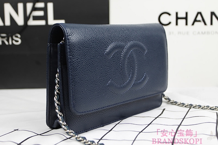シャネル　CHANEL　チェーンウォレット　キャビアスキン　ココマーク　ネイビー　シルバー金具　A48654