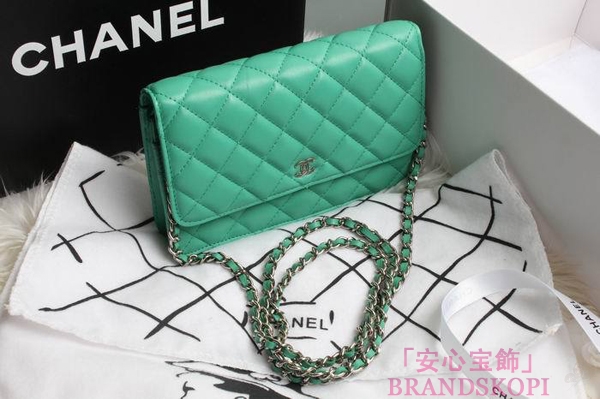 CHANEL(シャネル)/チェーンウォレット/ショルダーバッグ/グリーン/エナメル/A33814-11