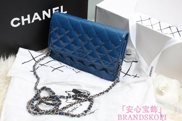 CHANEL(シャネル)/チェーンウォレット/ショルダーバッグ/ダークブルー /エナメル/A33814-10