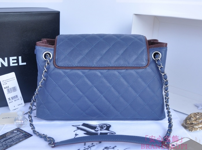 シャネル CHANEL キャビアスキン トートバッグ ブルー＆ヴィンテージ金具 A90456