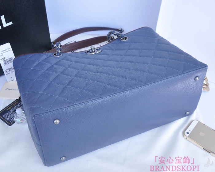 シャネル CHANEL キャビアスキン トートバッグ ブルー ＆ヴィンテージ金具 A90454