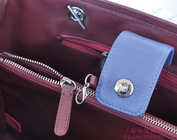 シャネル CHANEL キャビアスキン トートバッグ ブルー ＆ヴィンテージ金具 A90454