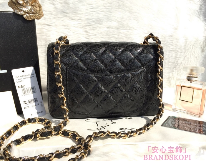 シャネル CHANEL マトラッセライン キャビアスキン ショルダーバッグ ブラック  A1116-14