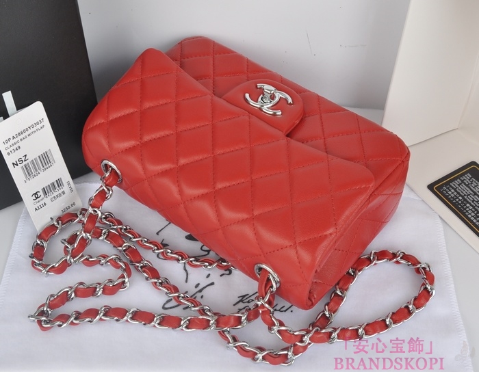 シャネル CHANEL マトラッセライン ラムスキン ショルダーバッグ レッド  A1116-12