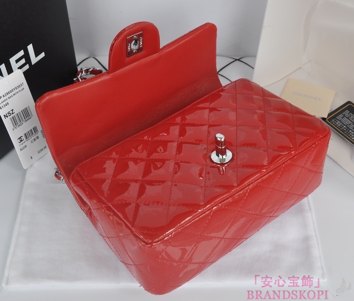 シャネル CHANEL マトラッセライン エナメル ショルダーバッグ レッド A1116-10