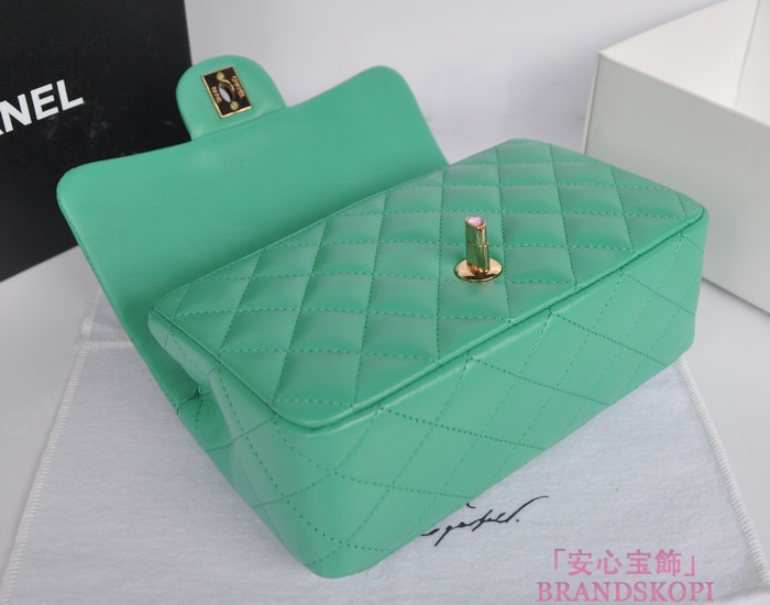 シャネル CHANEL マトラッセライン ラムスキン カラーストーン ショルダーバッグ ライトグリーン＆シャンパンゴールド A49258-2