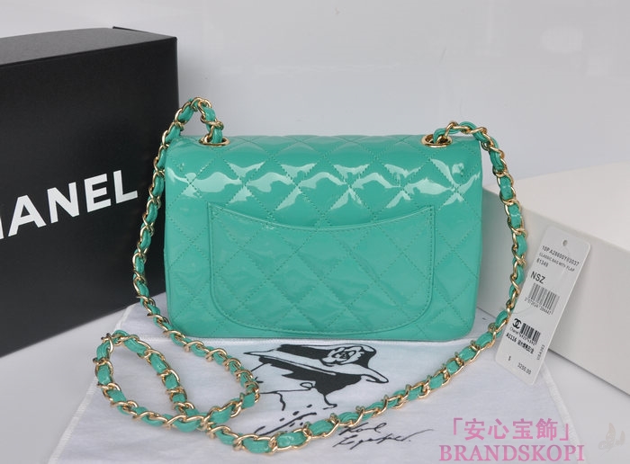 シャネル CHANEL マトラッセライン エナメル ショルダーバッグ ライトグリーン A1116-5