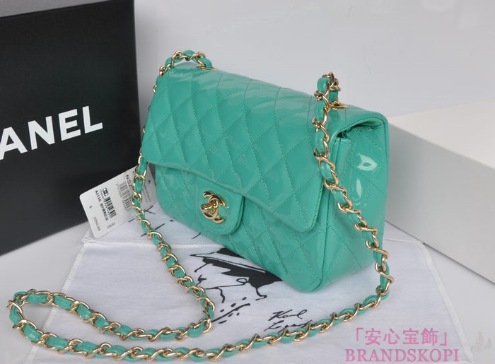 シャネル CHANEL マトラッセライン エナメル ショルダーバッグ ライトグリーン A1116-5