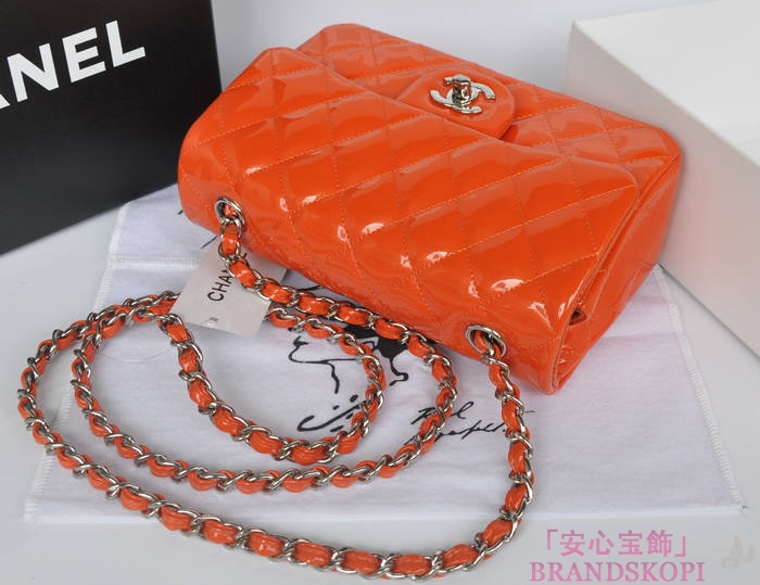 シャネル CHANEL マトラッセライン エナメル ショルダーバッグ オレンジ A1116-4