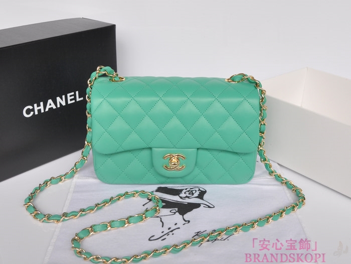 シャネル CHANEL マトラッセライン ラムスキン ショルダーバッグ ライトグリーン A1116-2
