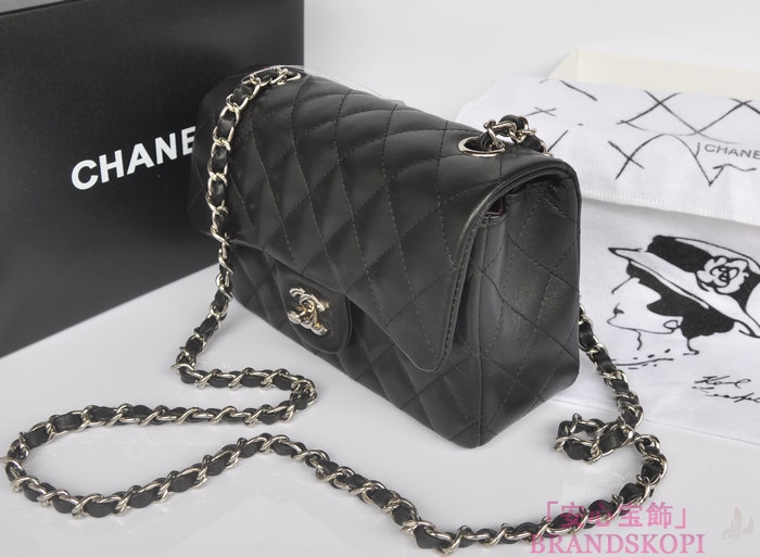シャネル CHANEL マトラッセライン ラムスキン ショルダーバッグ ブラック A1116