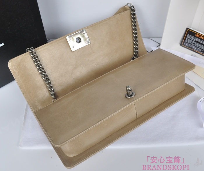 シャネル CHANEL ラムスキン ショルダーバッグ ビソーネ A66381-1