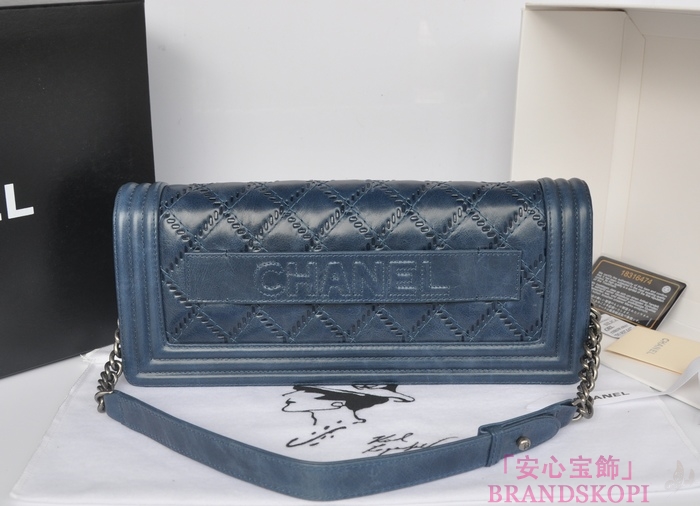 シャネル CHANEL ラムスキン ショルダーバッグ ブルー A66381