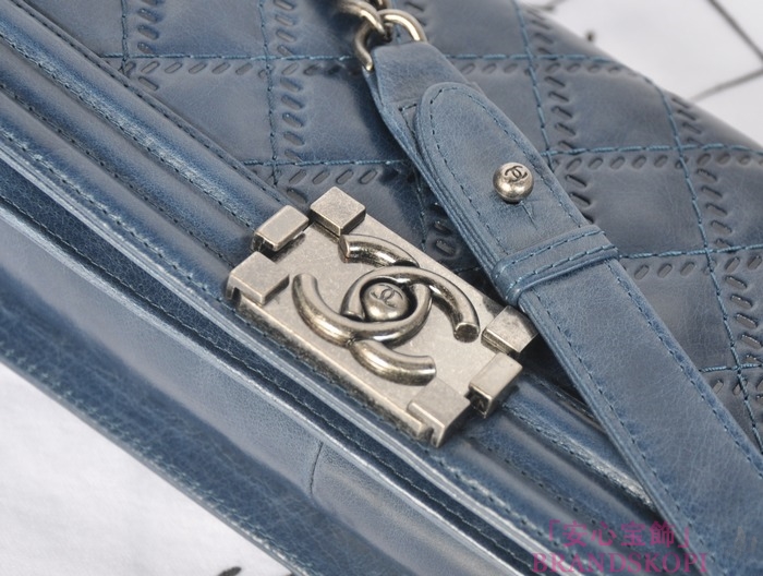 シャネル CHANEL ラムスキン ショルダーバッグ ブルー A66381