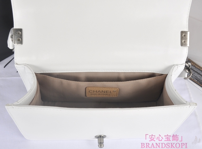 シャネル チェーンショルダーバッグ ボーイシャネル マトラッセ ココマーク A90191-5 CHANEL バッグ