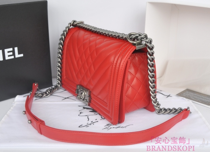 シャネル チェーンショルダーバッグ ボーイシャネル マトラッセ ココマーク A90191-4 CHANEL バッグ