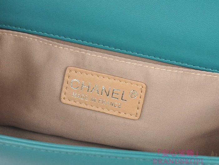 シャネル チェーンショルダーバッグ ボーイシャネル マトラッセ ココマーク A90191-2 CHANEL バッグ