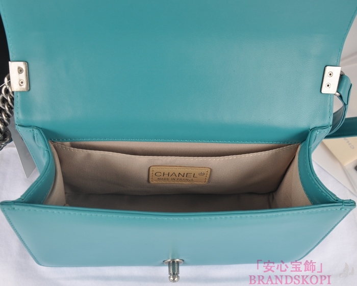 シャネル チェーンショルダーバッグ ボーイシャネル マトラッセ ココマーク A90191-2 CHANEL バッグ