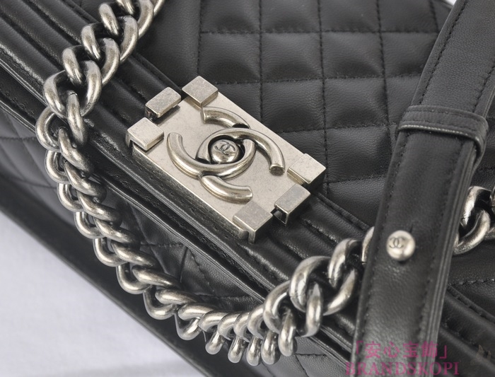 シャネル チェーンショルダーバッグ ボーイシャネル マトラッセ ココマーク A90191 CHANEL バッグ
